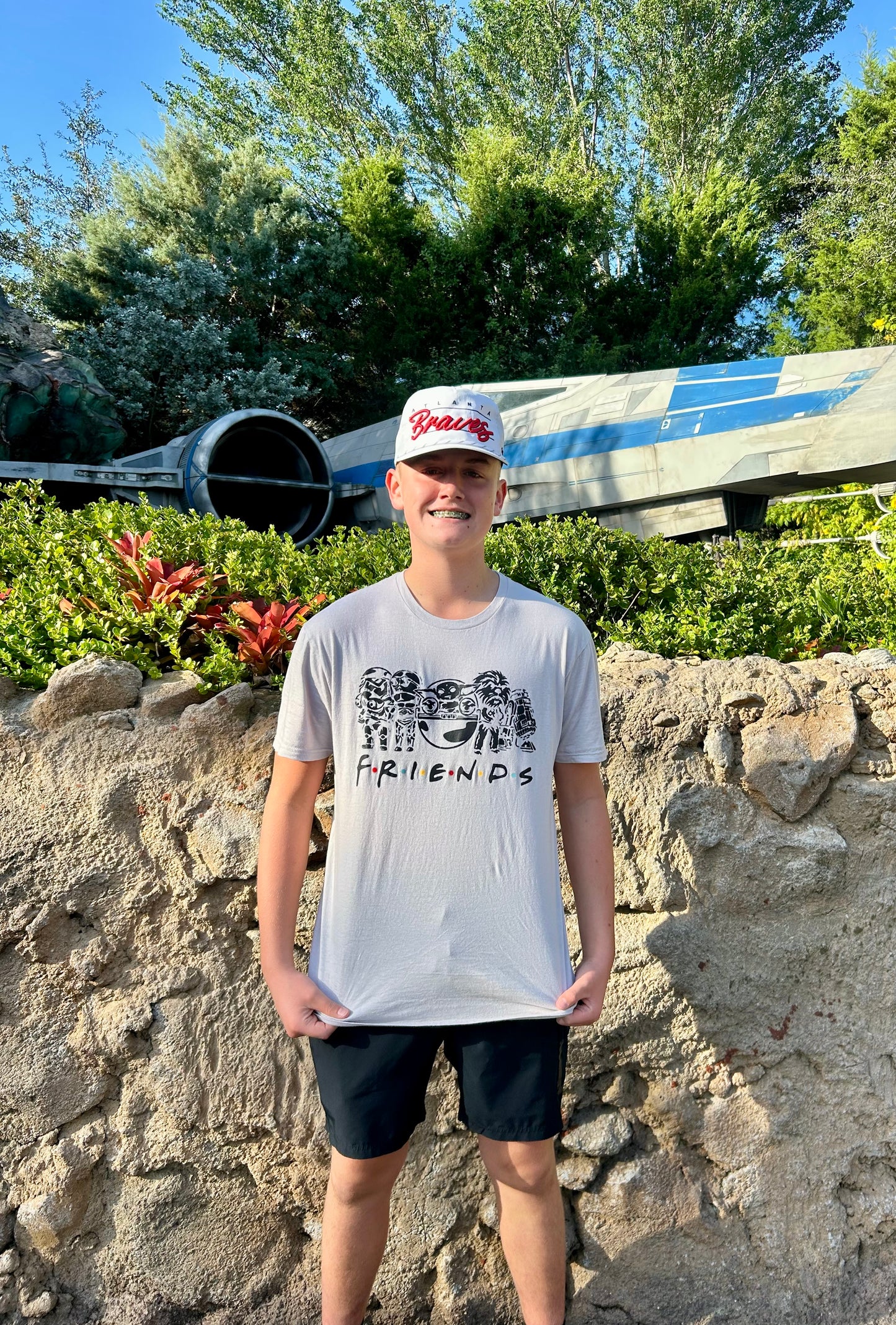 FRIENDS SW Mash-Up Tee – Ice Gray